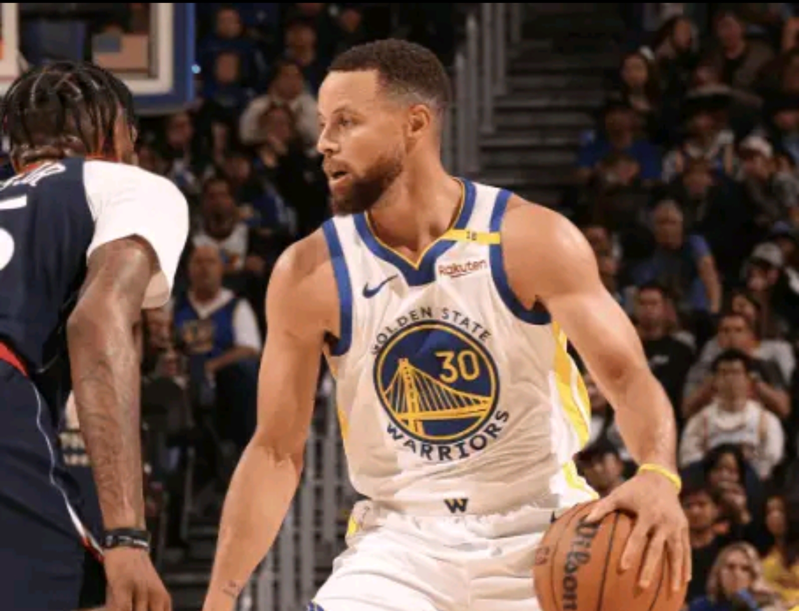 爱游戏- 库里成为队史助攻王 