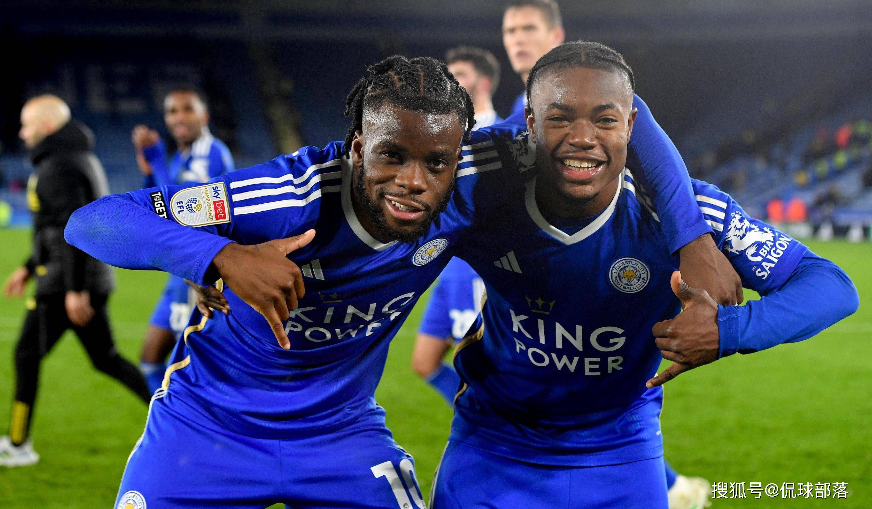 爱游戏体育-包含巴特勒回归赛场，势不可挡首场状态亮眼，利物浦观众沸腾！的词条